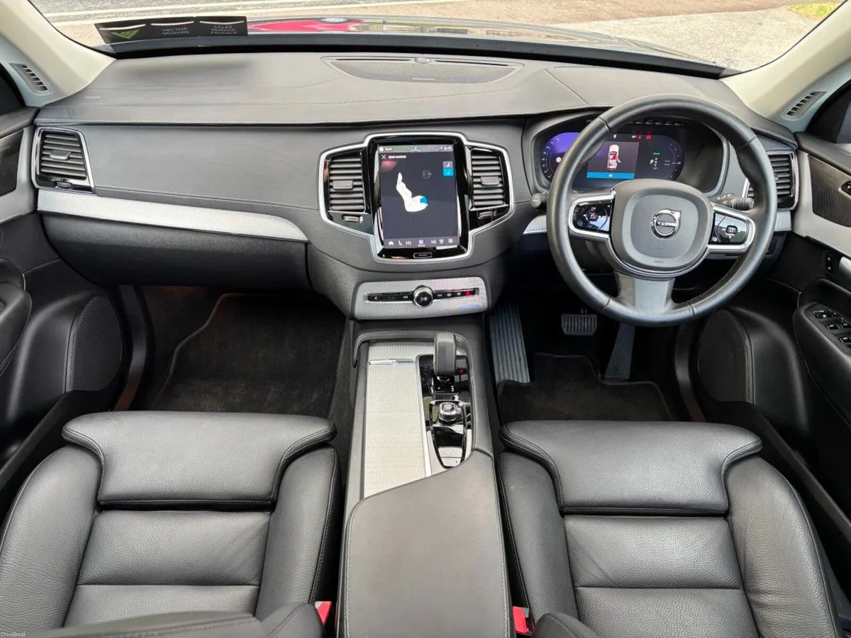 Volvo XC90 T8 PLUS AWD SUNROOF BLACK LEATHER - Image 2