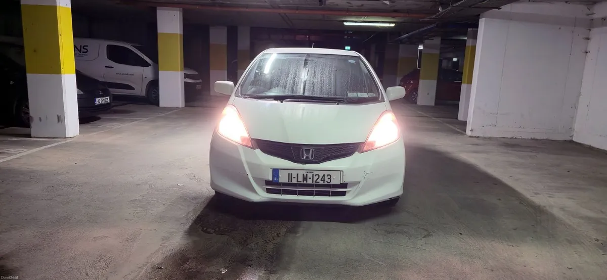 Honda Fit 2011 - Image 4