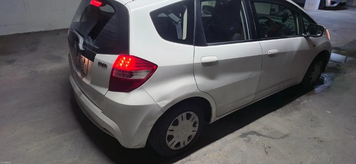 Honda Fit 2011 - Image 5