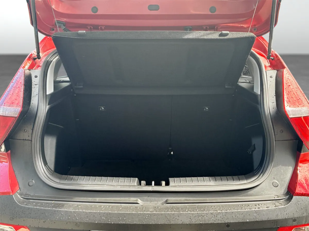 Hyundai Bayon Executive 1.0 Petrol Automatic - Image 6
