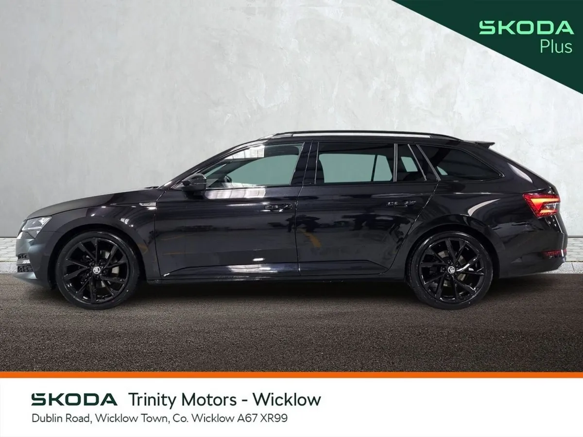 Skoda Superb ** COMBI SPORTLINE ** 2.0TDI 150HP ** - Image 6