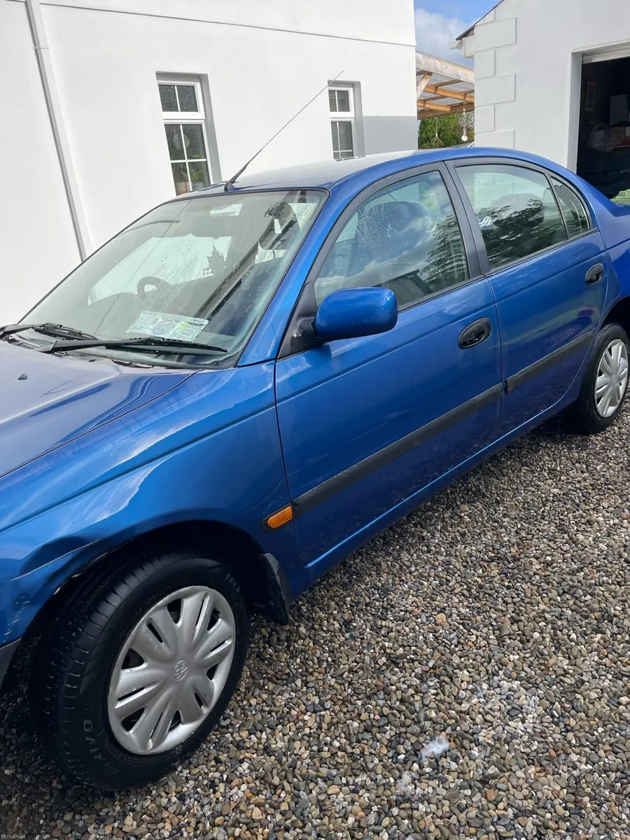Car - Image 2