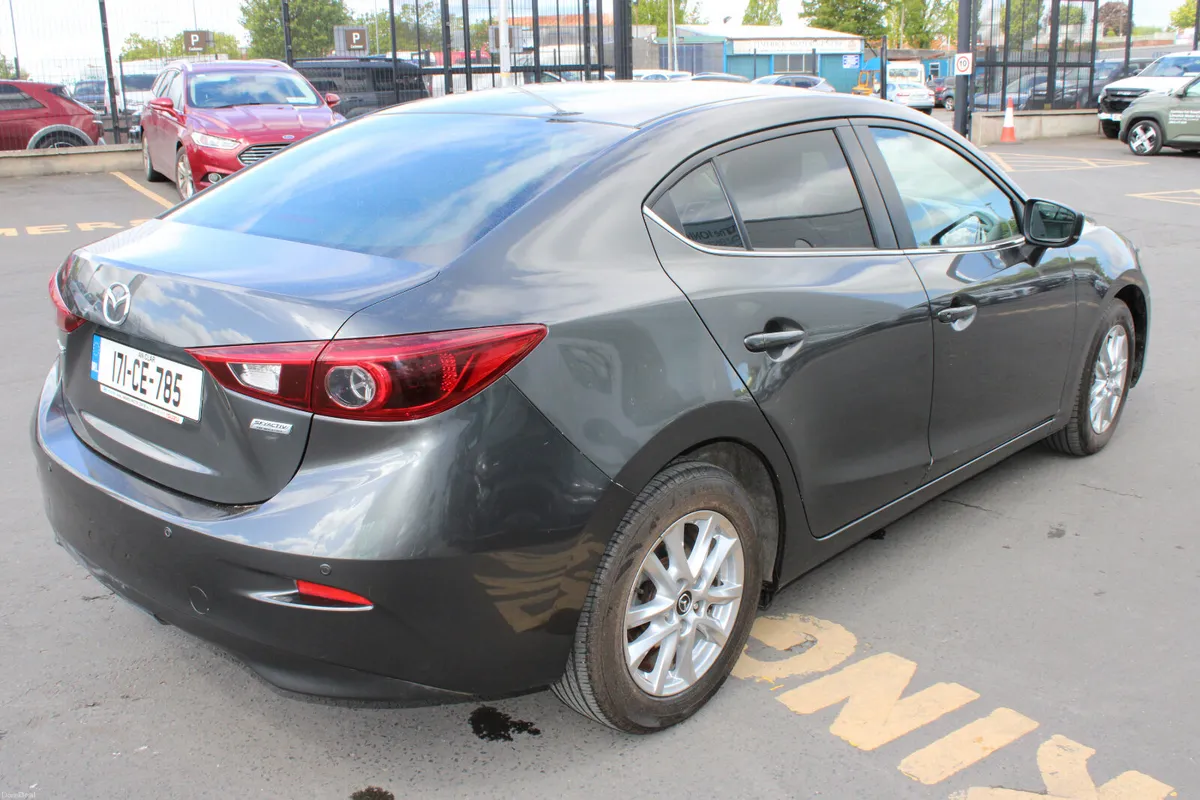 Mazda Mazda3 2017 - Image 5