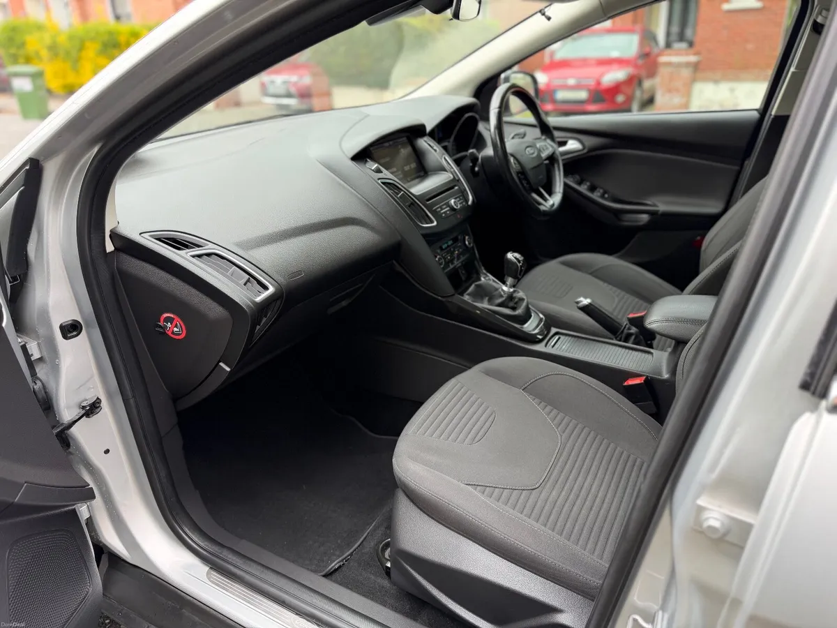 2015 Ford Focus, NCT 3/27, FSH, T-Belt Done - Image 4