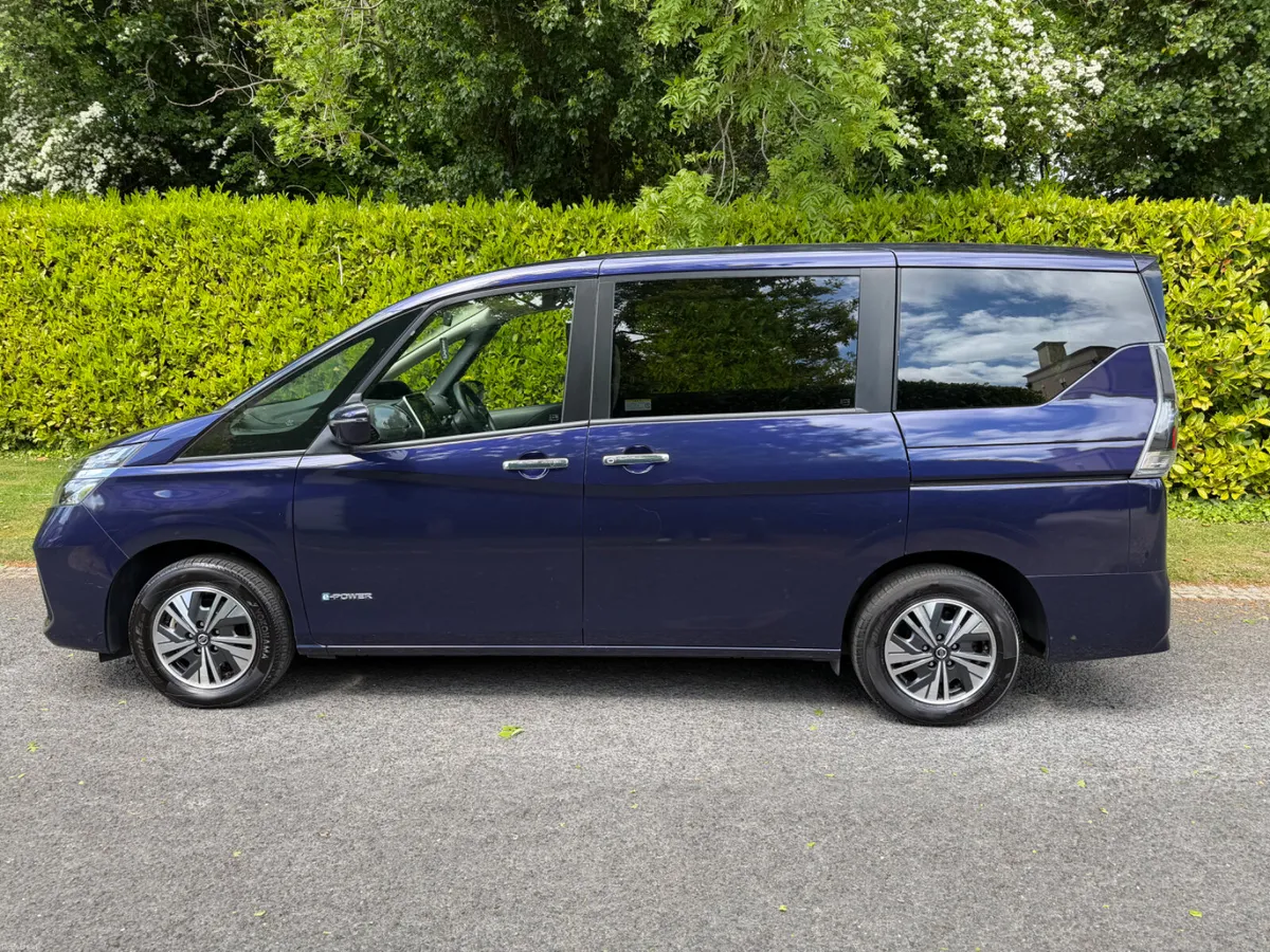 2020 Nissan Serena 1.2 e-POWER Hybrid – 7 Seater - Image 6