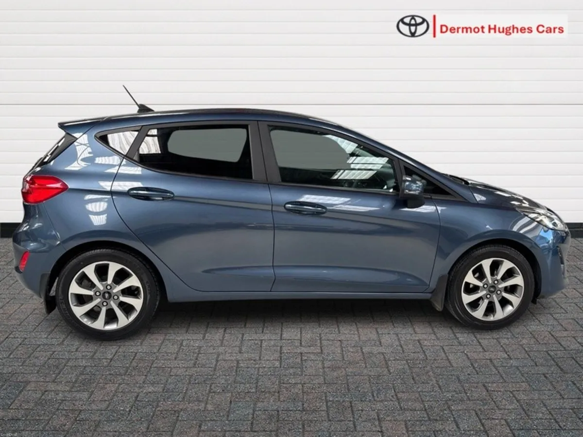 Ford Fiesta CONNECTED 1.1 075 S6.2 M5 4DR - Image 3
