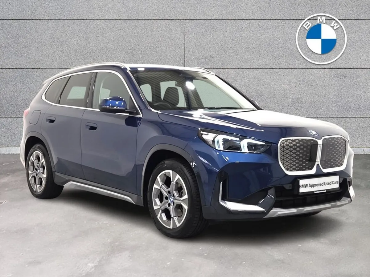 BMW iX1 eDrive20 xLine - Image 1