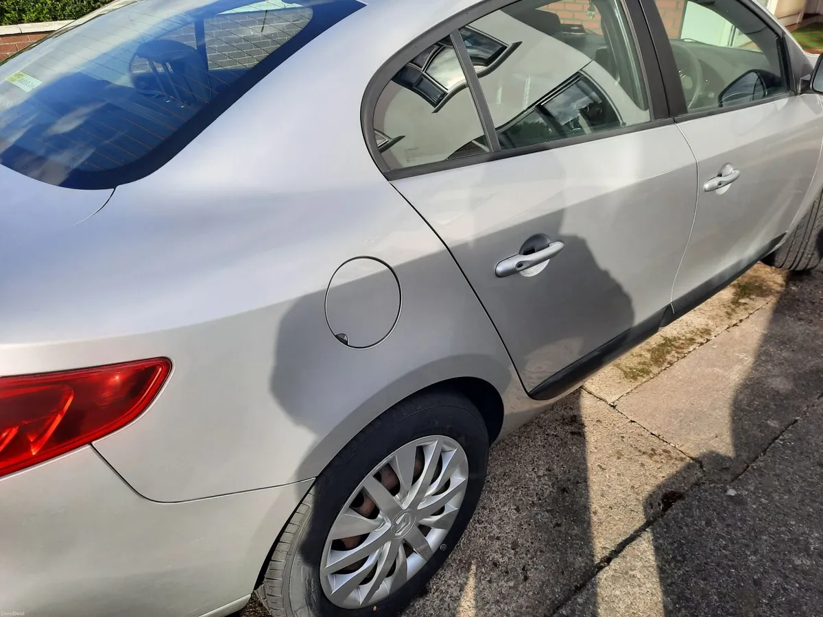 Renault Fluence 2016 - Image 3