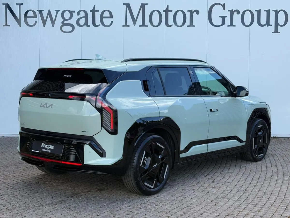 Kia EV3 EV3 GT Line Long Range - Image 4