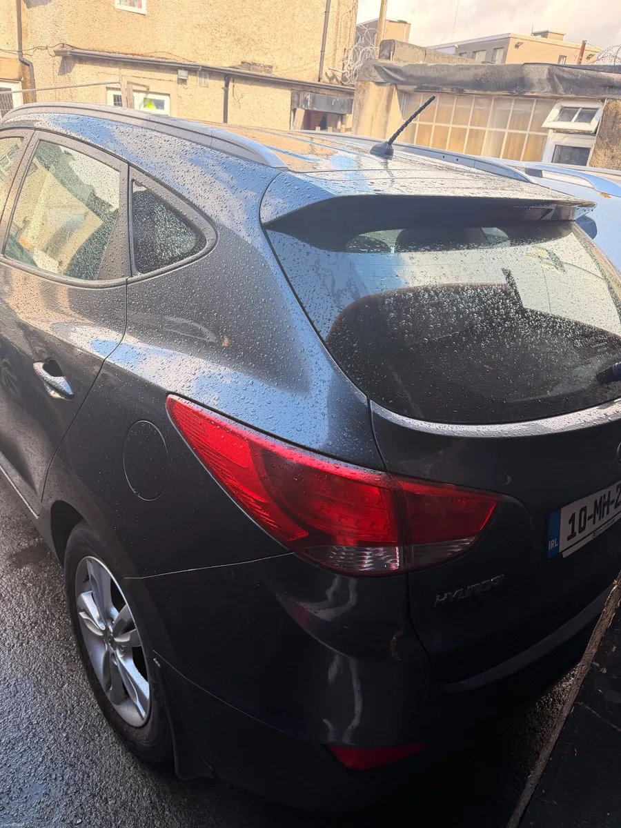 Hyundai ix35 2010 - Image 2