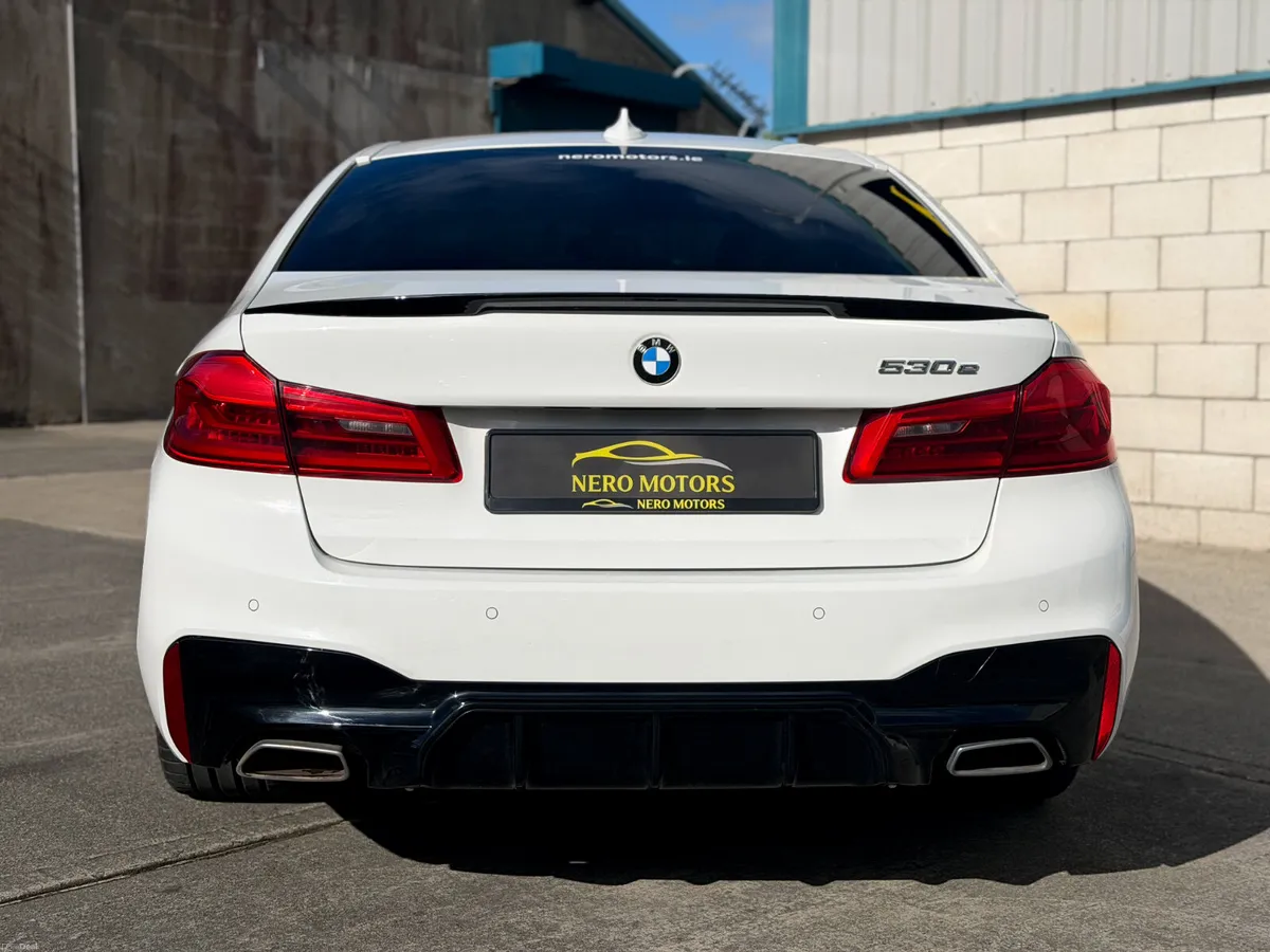 2018 (182) BMW 530E MSPORT 252BHP - Image 4