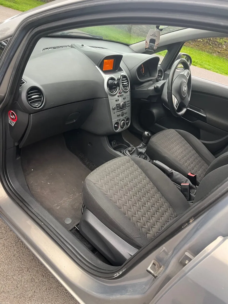 Opel Corsa 2013 - Image 4
