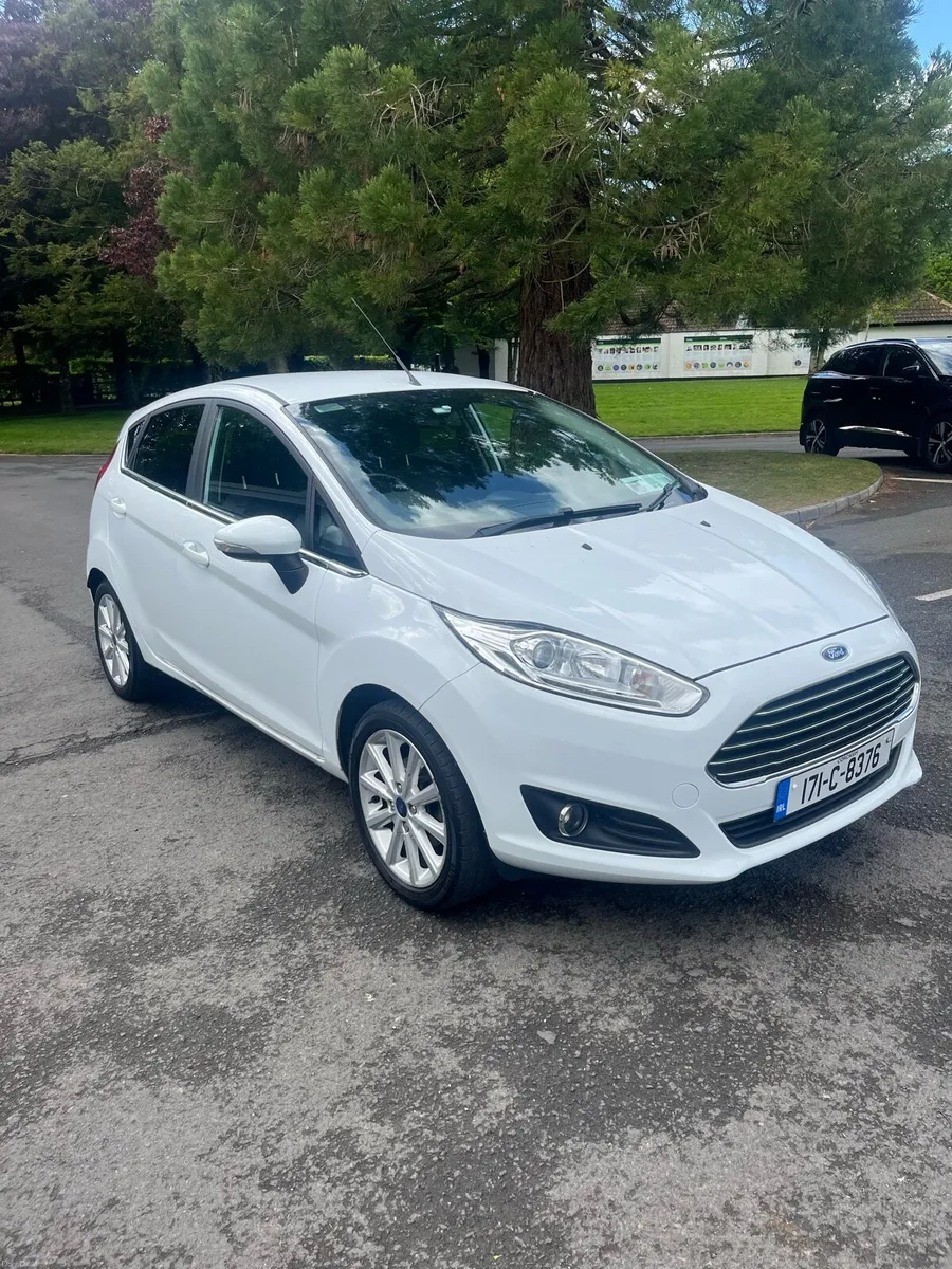 Ford Fiesta Titanium 1.25 L - Image 1