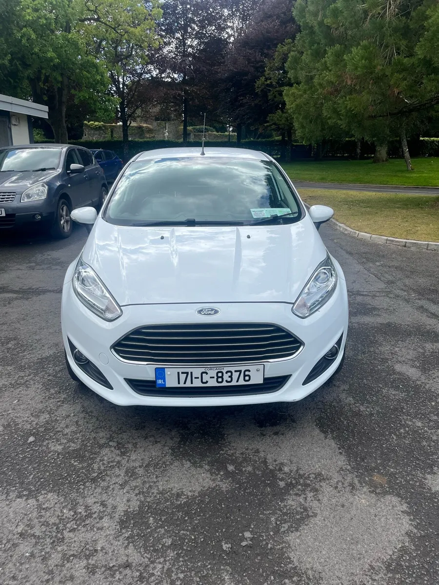 Ford Fiesta Titanium 1.25 L - Image 3