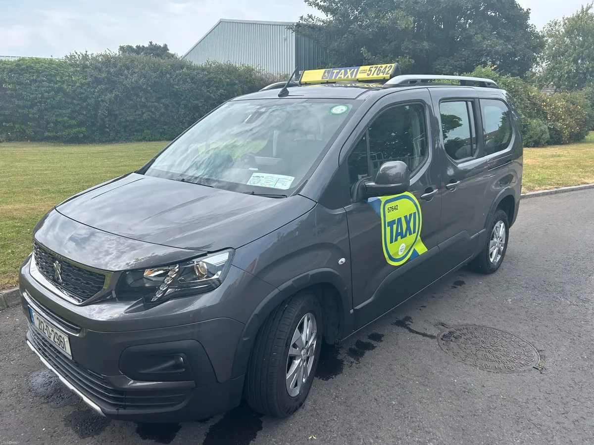 Peugeot Rifter LWB wav to rent - Image 1