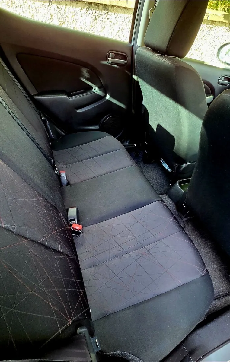 Mazda Demio 2013 - Image 6