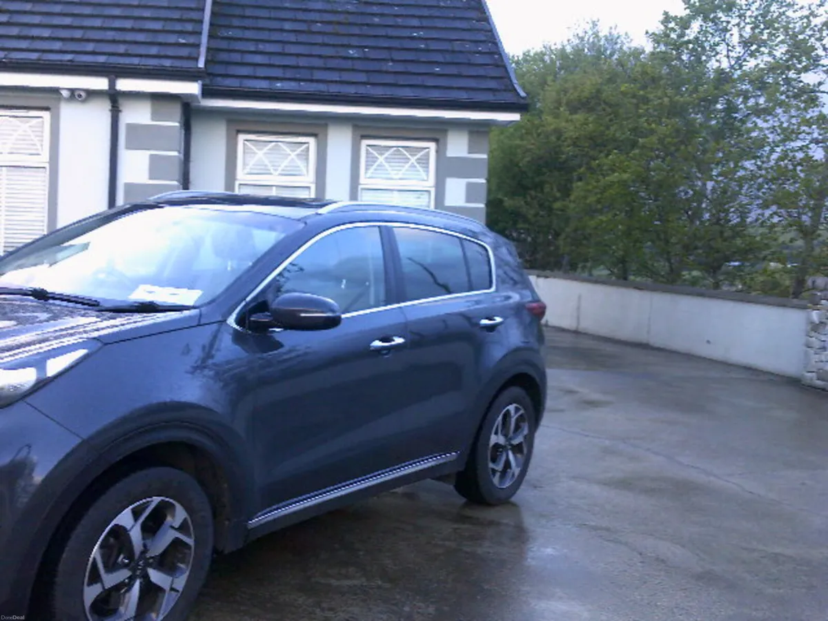 Kia Sportage 2020--- nct july 2028 - Image 3