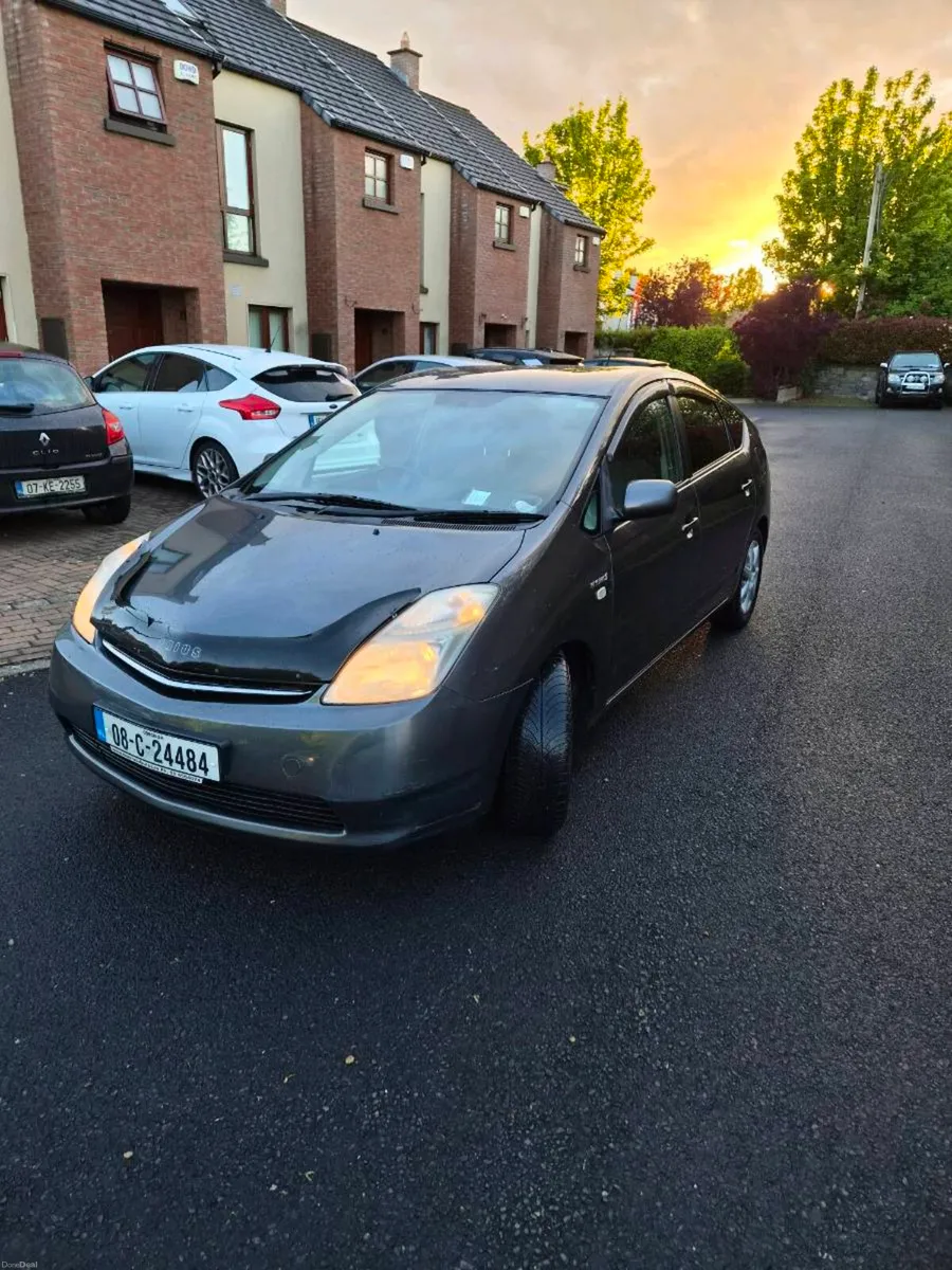 Toyota Prius 2008 - Image 2