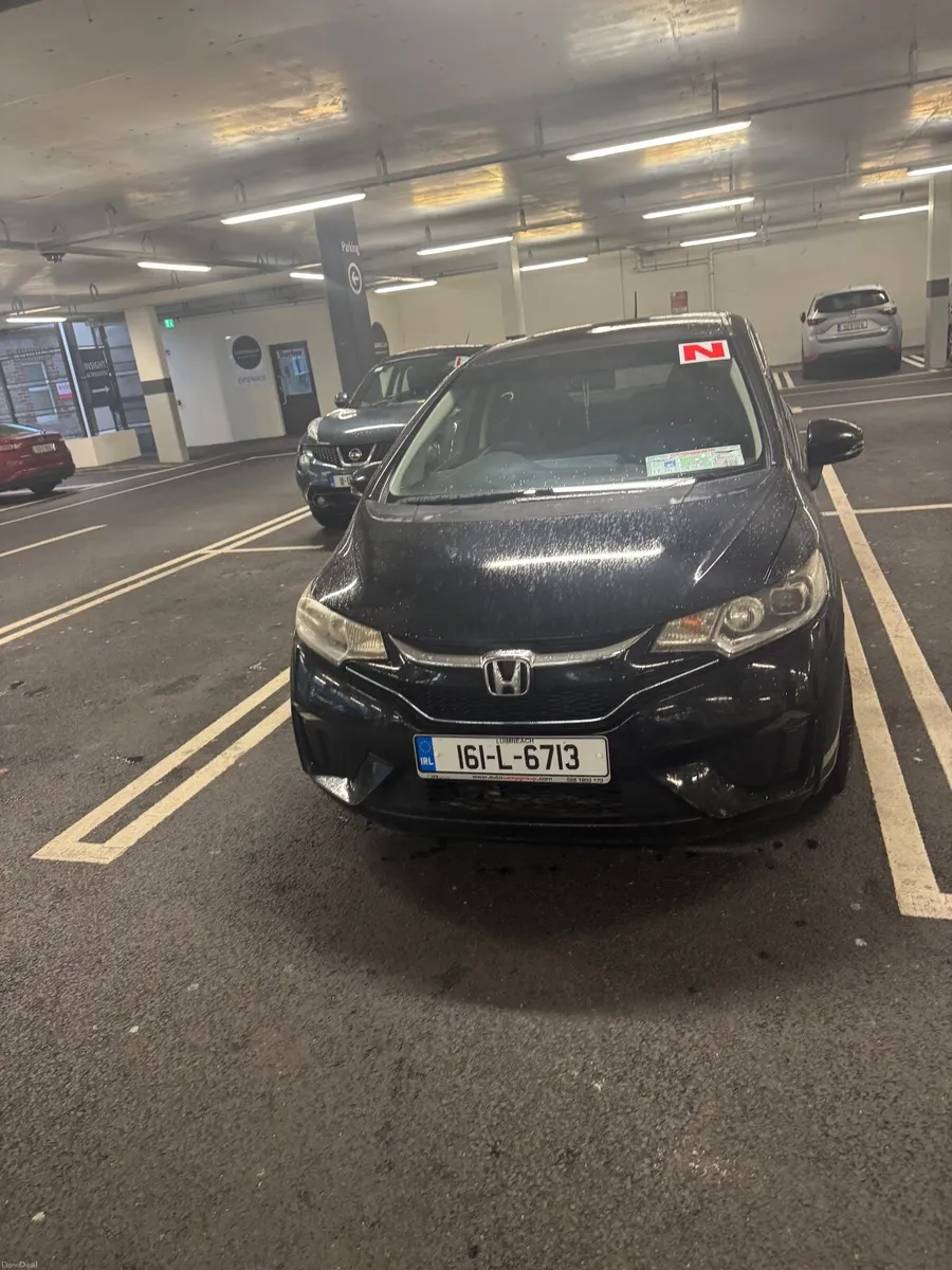 Honda Fit 2016 - Image 2