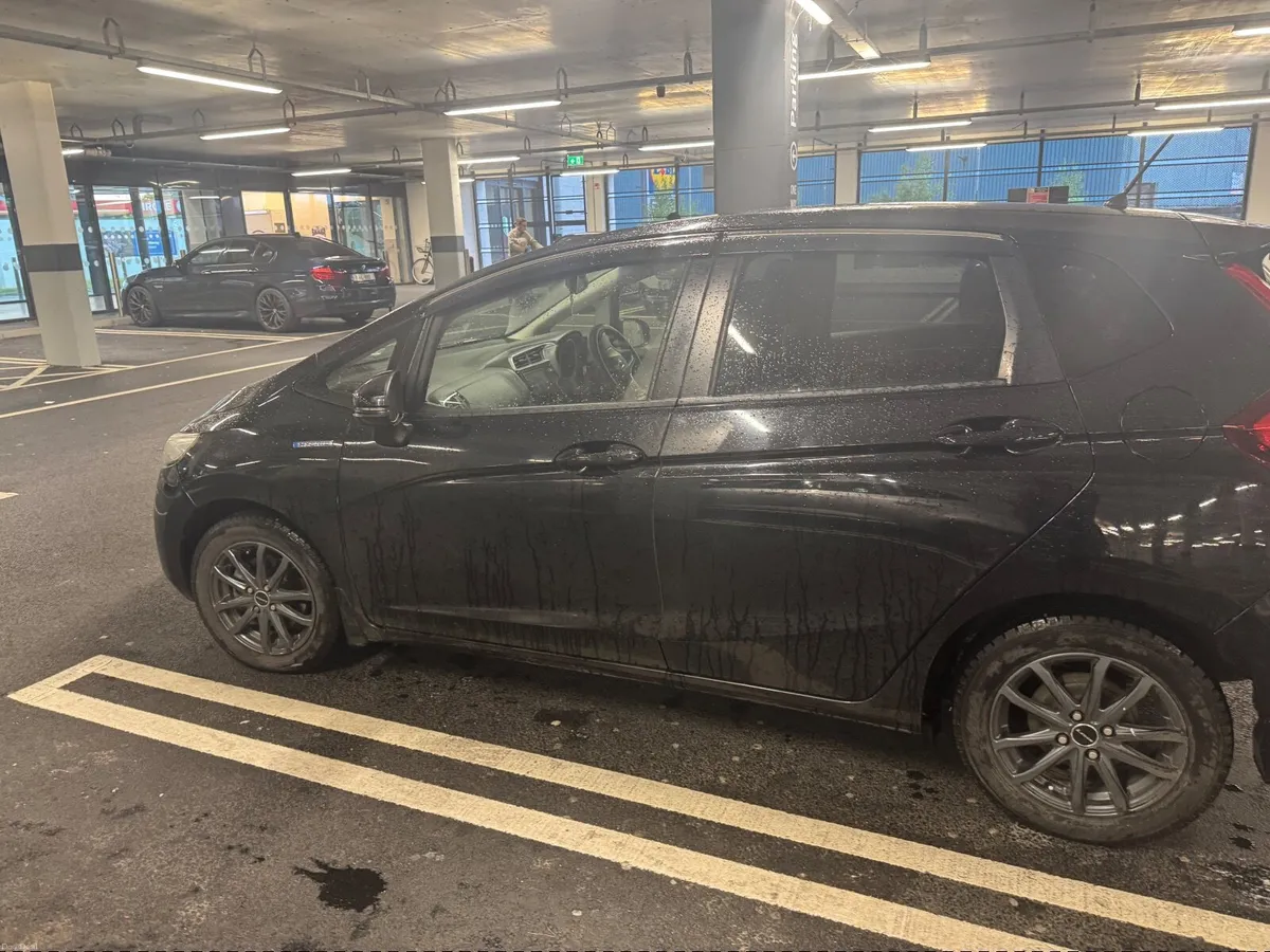 Honda Fit 2016 - Image 3