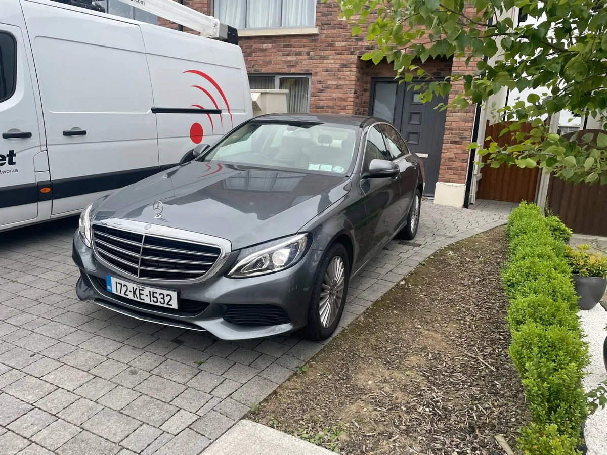 Mercedes C Class Exclusive - Image 2