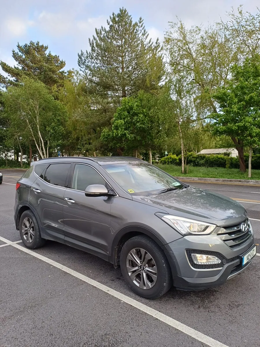2014 (142) HYUNDAI SANTA FE 4WD AUTOMATIC 7 SEATER - Image 1