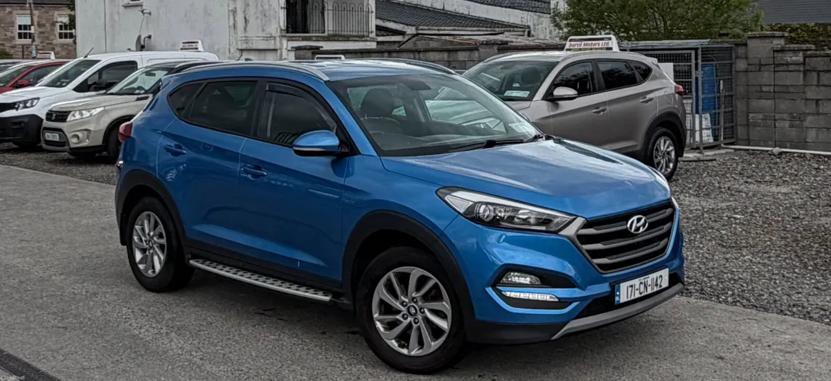 17 Hyundai Tucson 1.7d - Image 1