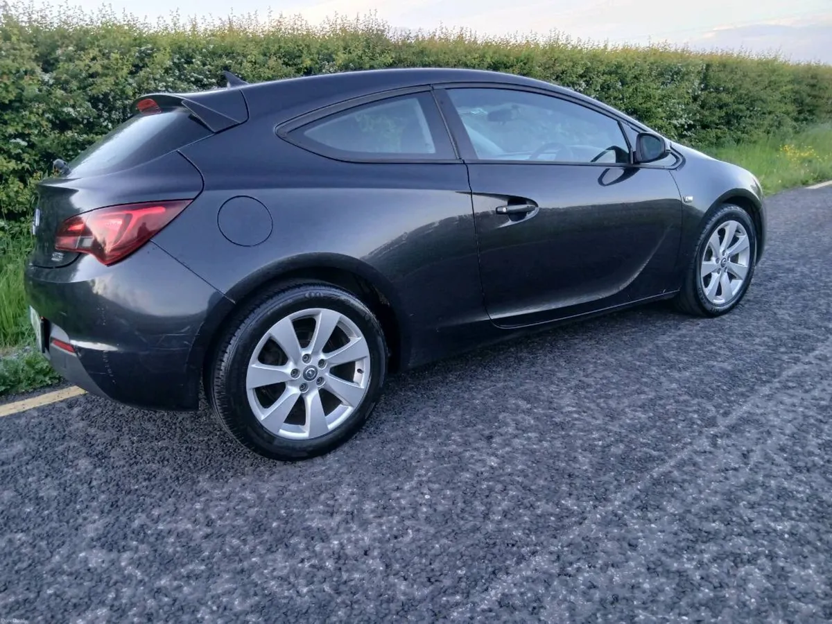 132 OPEL ASTRA GTC SPORT 1.7 CDTI - Image 3