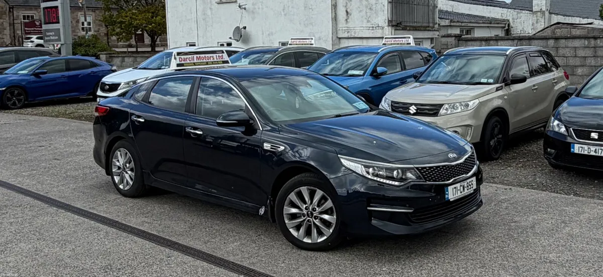 17 Kia Optima 1.7d - Image 4