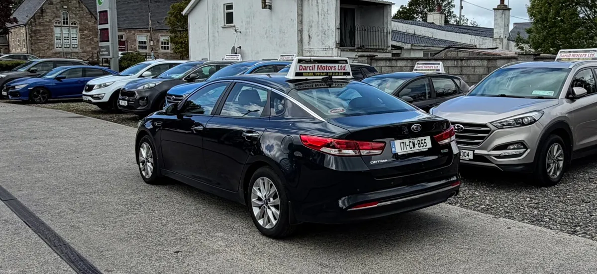 17 Kia Optima 1.7d - Image 2