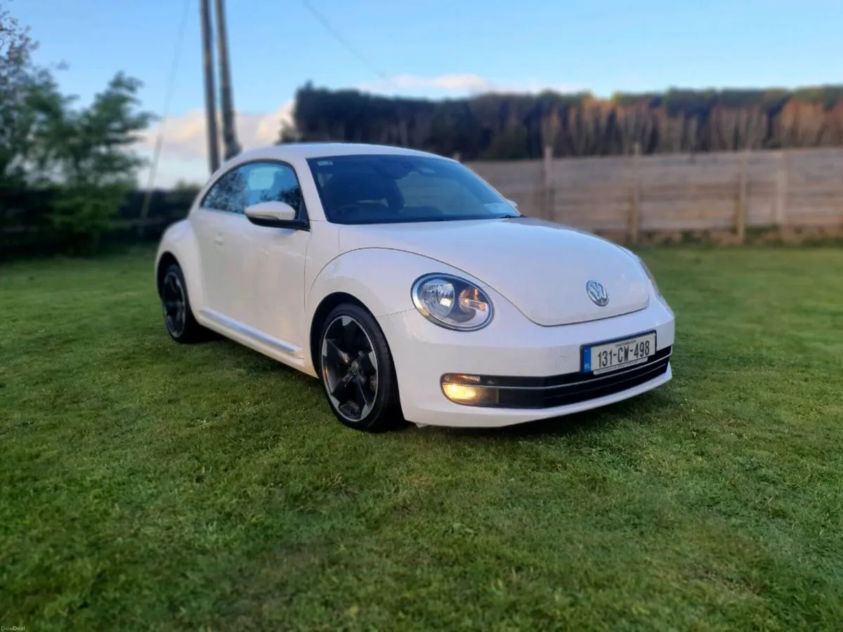 Vw BEATLE 1.6 DIESEL DESIGN MODEL 2013 - Image 5