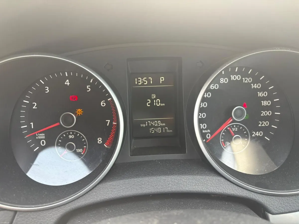 Volkswagen Golf 2012 - Image 4
