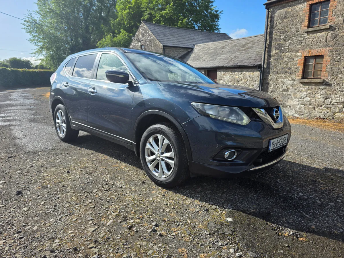 Nissan X-Trail  7 seater - Image 1