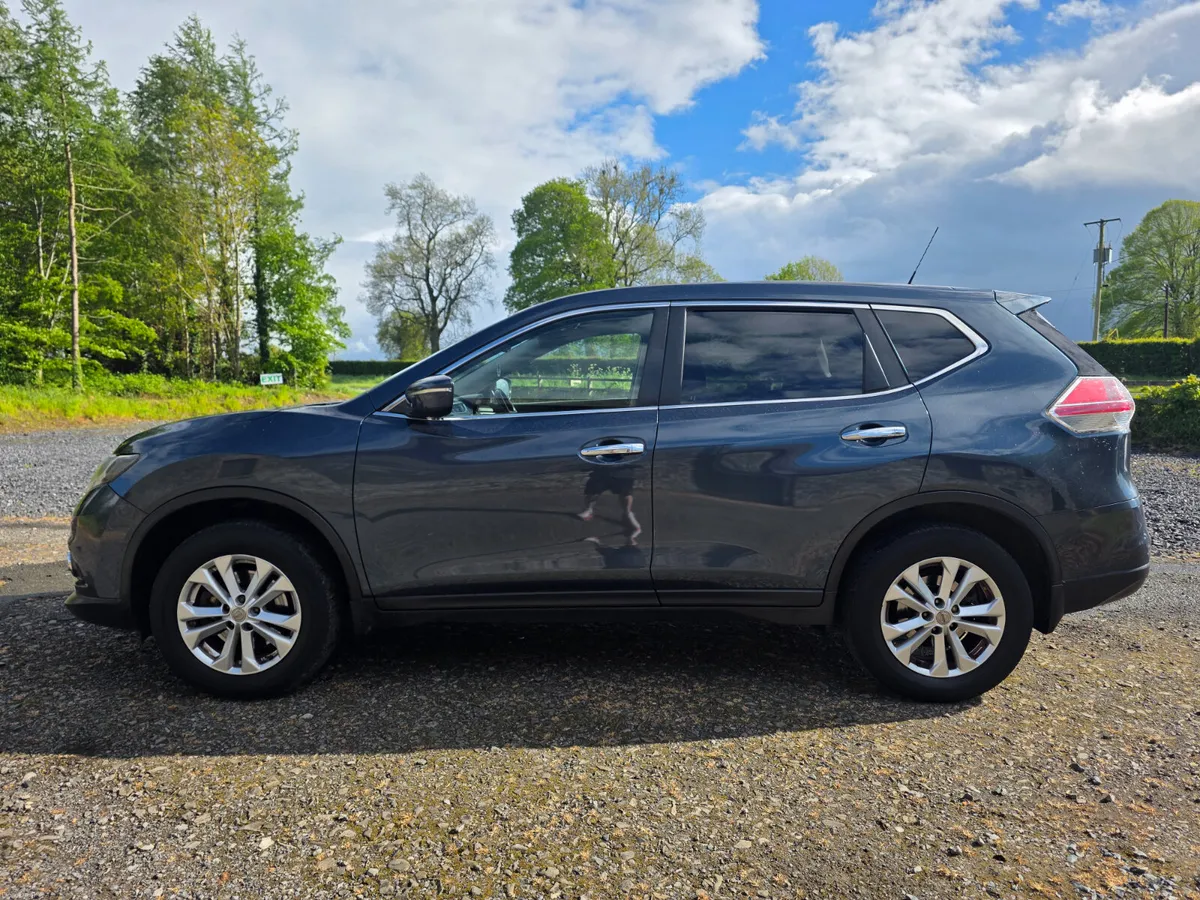 Nissan X-Trail  7 seater - Image 4