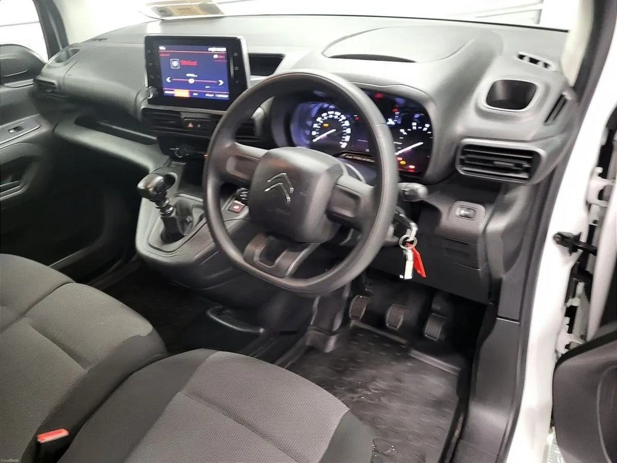 Citroen Berlingo BERLINGO LX 100 MWB From €66 Per - Image 4