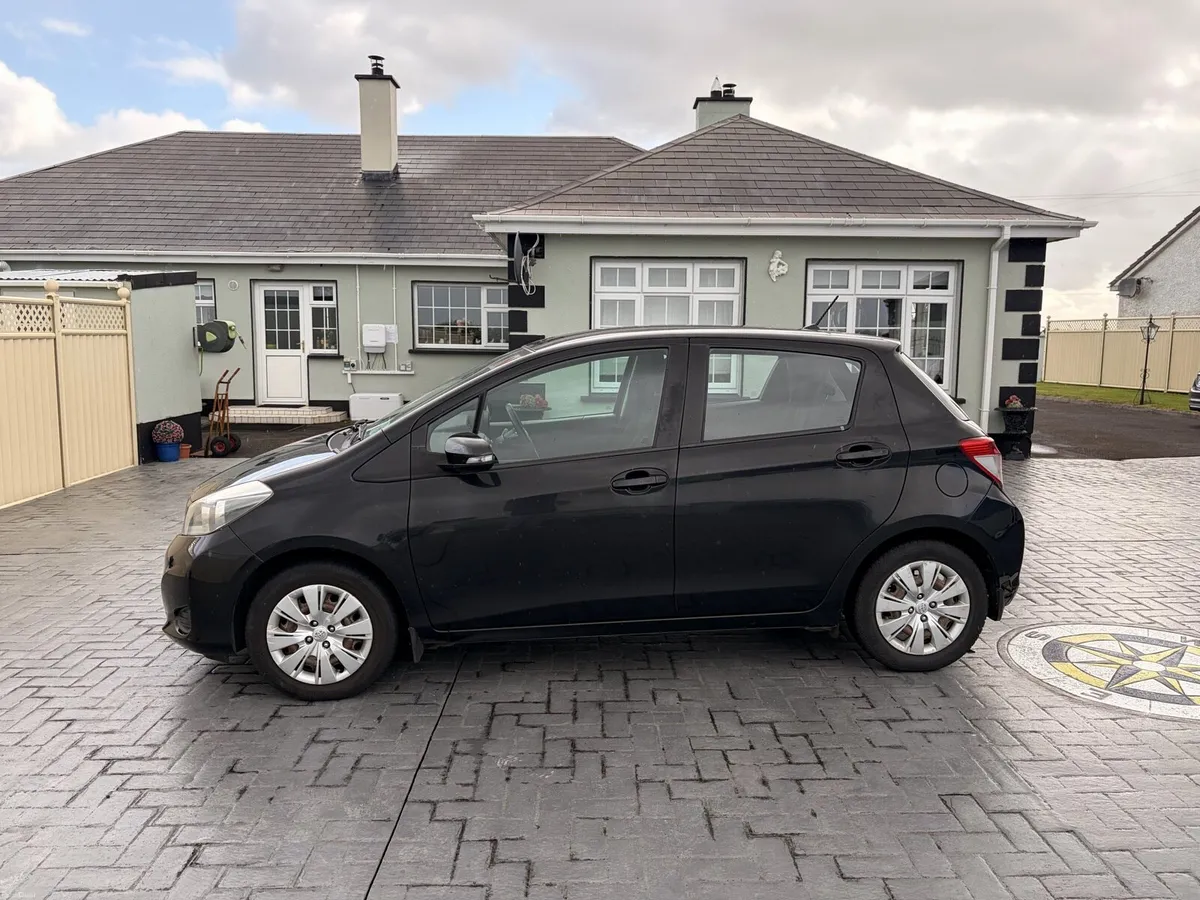 2013 Toyota Yaris Luna JUST SERVICED AND NCT’D - Image 4