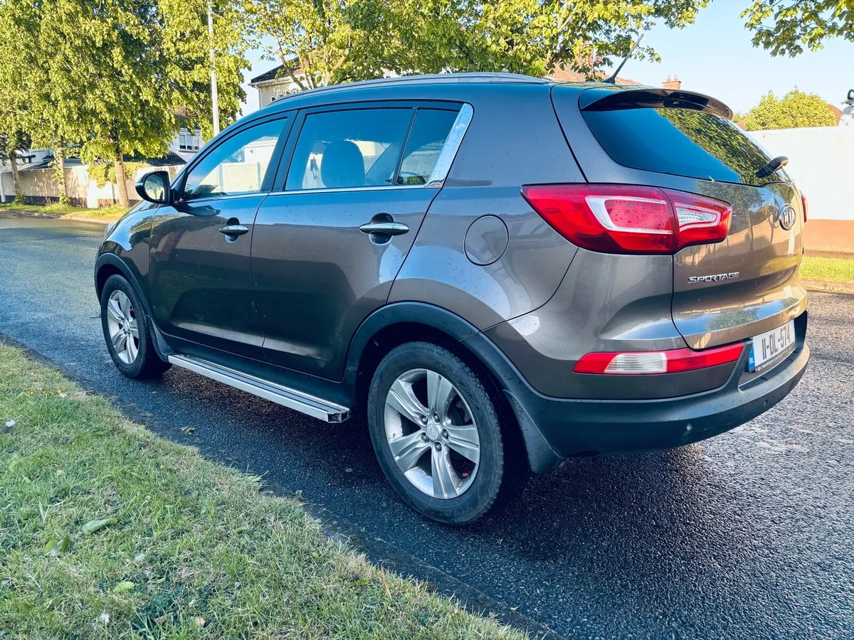 2011 Kia Sportage - NCT 12/26 - Pan roof - Image 3