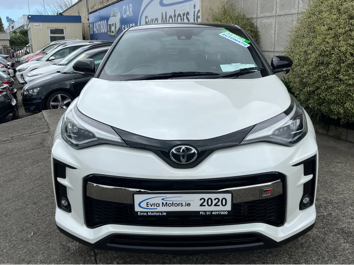 Toyota C-HR GR SPORT AUTOMATIC HYBRID 1.8 PETROL / - Image 2