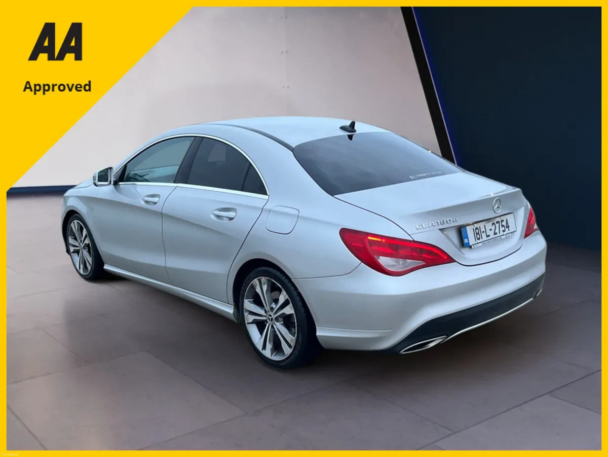 Mercedes-Benz CLA 180 D URBAN 4DR - Image 4