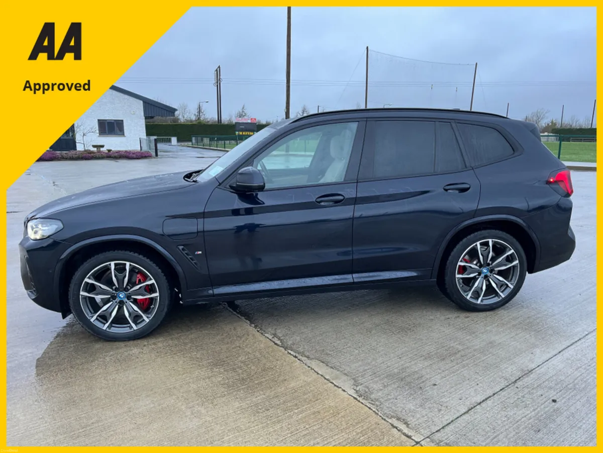 BMW X3 XDRIVE30E M-SPORT - Image 3