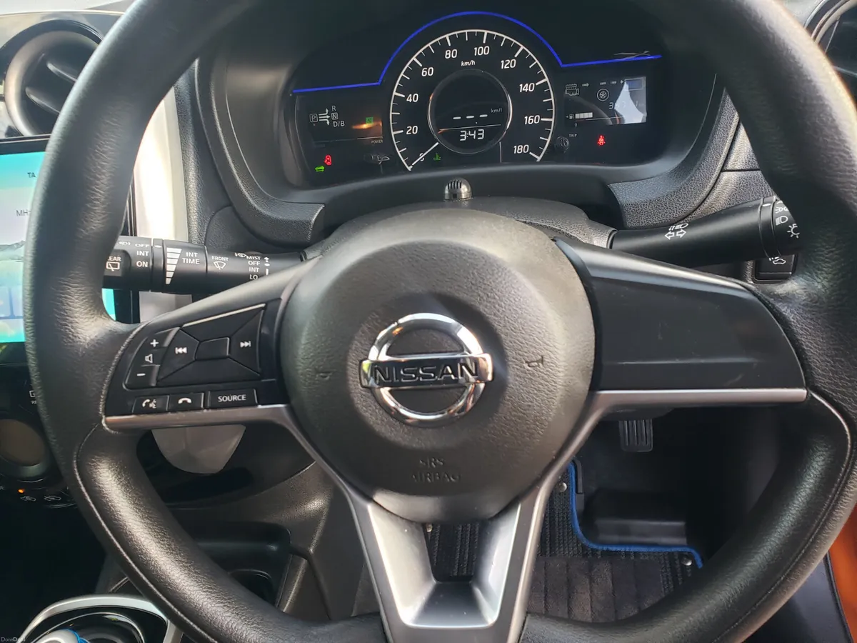 Nissan Note 2016 - Image 2