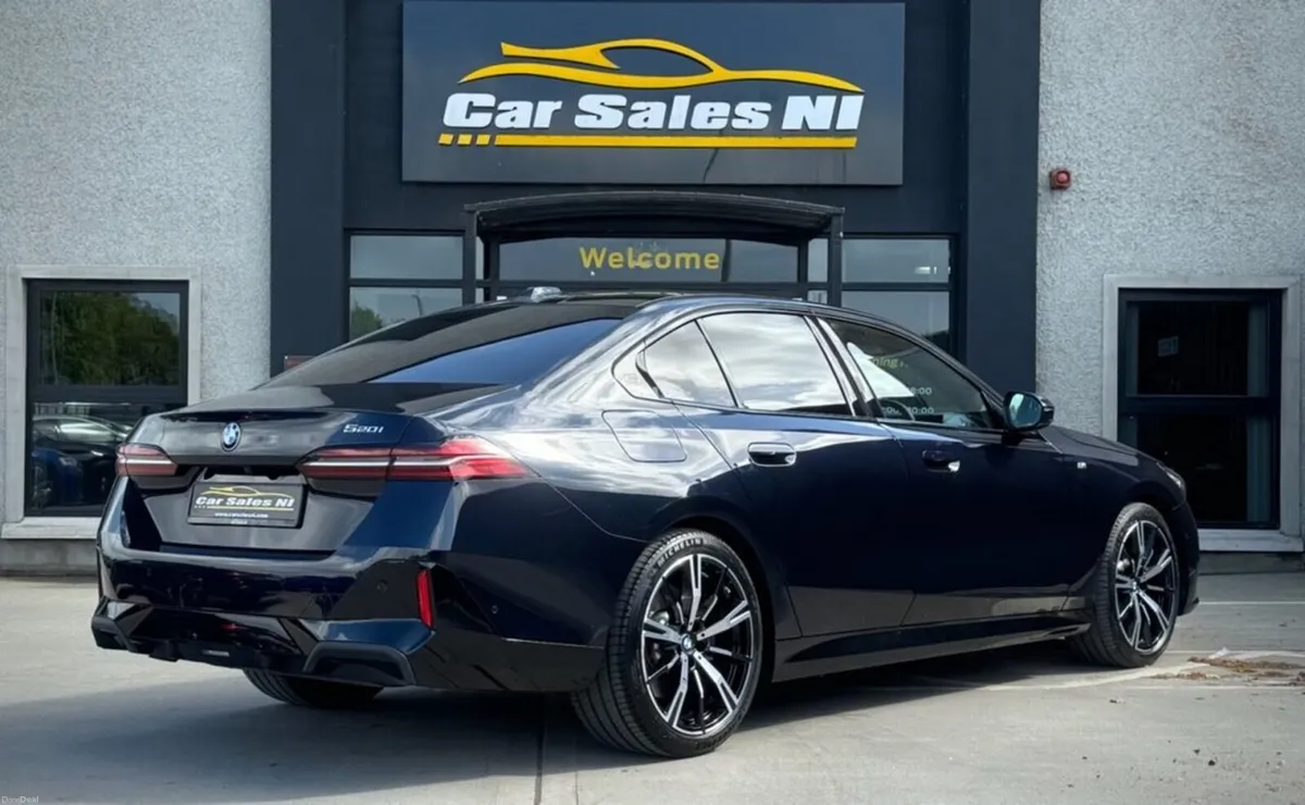 2.0 520i MHT M Sport Saloon 4dr Petrol Hybrid Step - Image 4