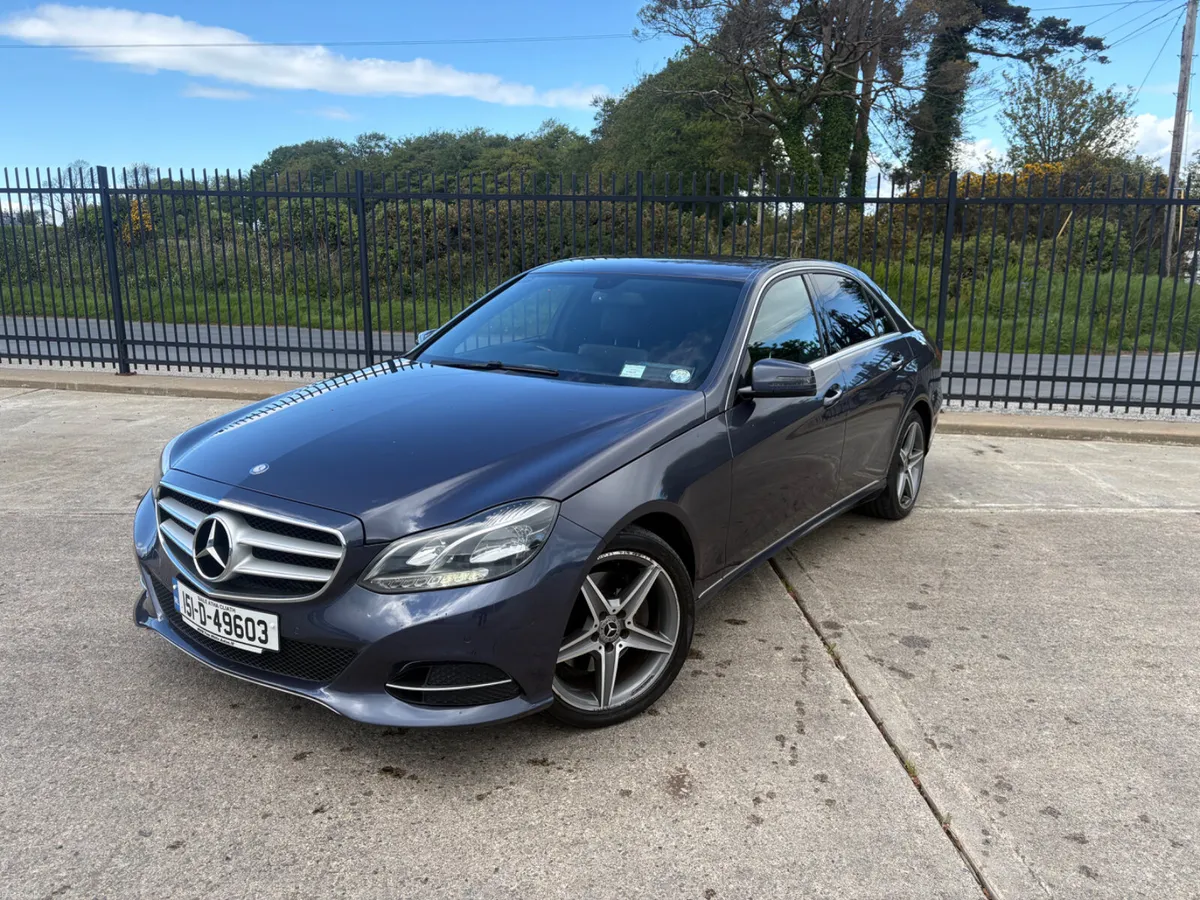Mercedes-Benz E250 Automatic - Image 2