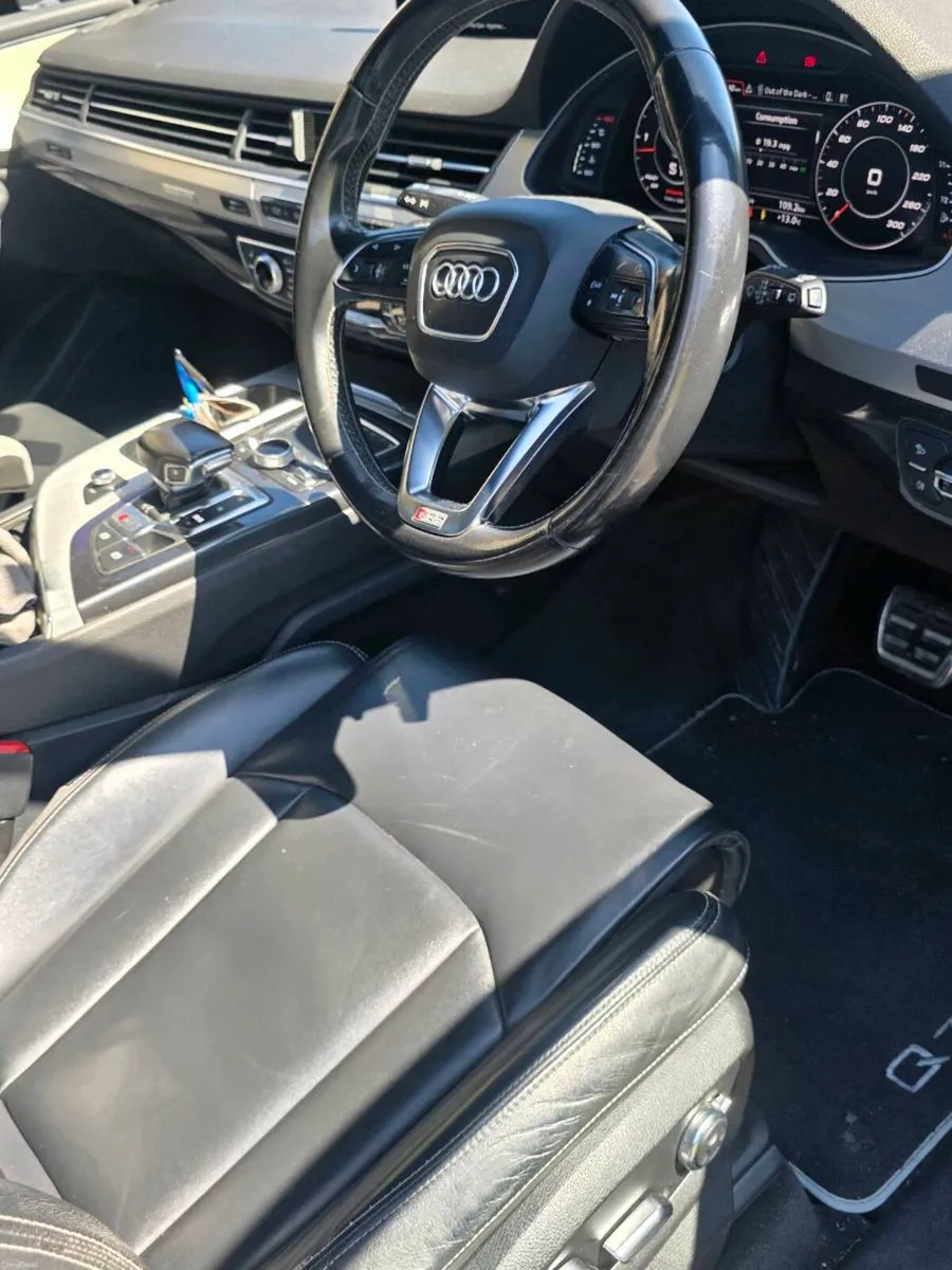 SQ7 For Sale 171 - Image 3