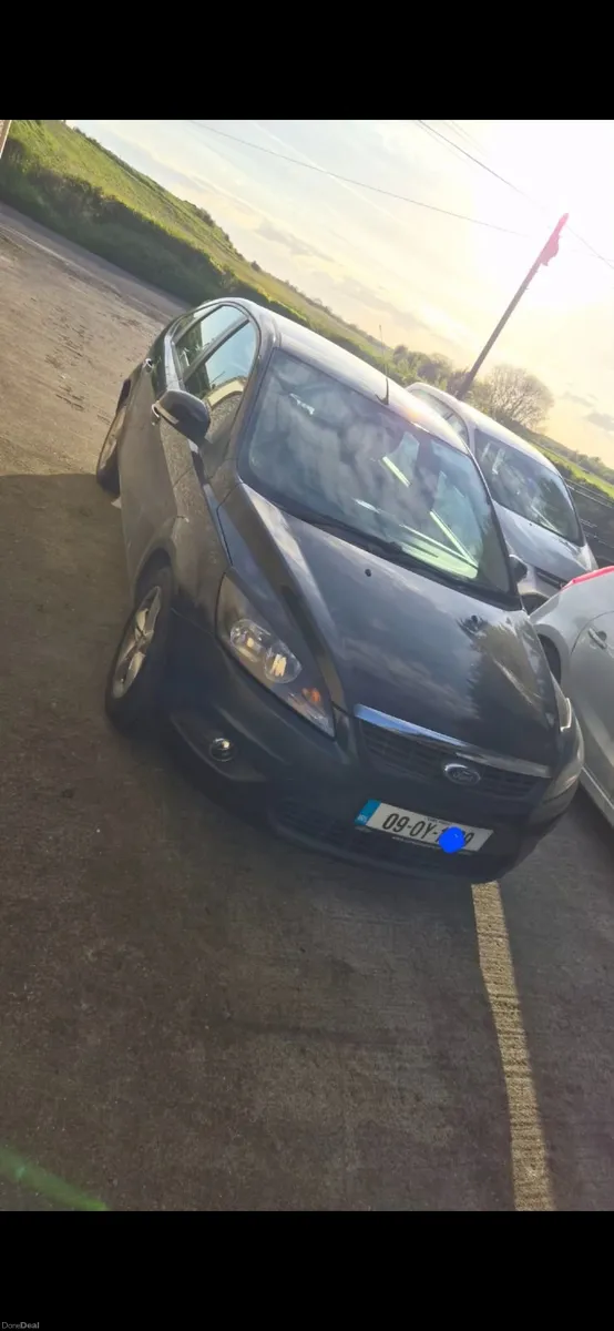 Ford Focus 2009 - Image 2