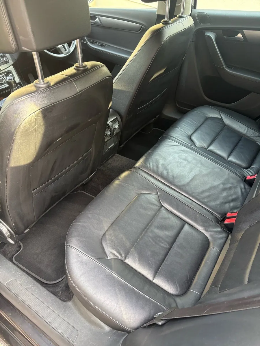 VW Passat 2.0 TDI Highline Estate - Image 4