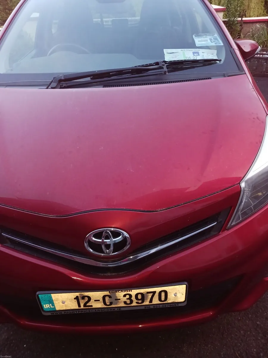 Toyota Yaris 2012 - Image 1