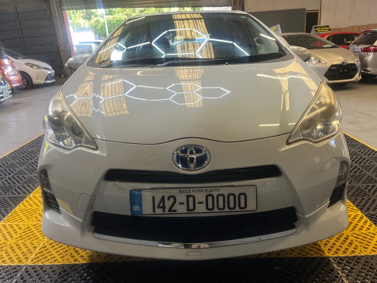 Toyota Aqua 2014 high specs - Image 3