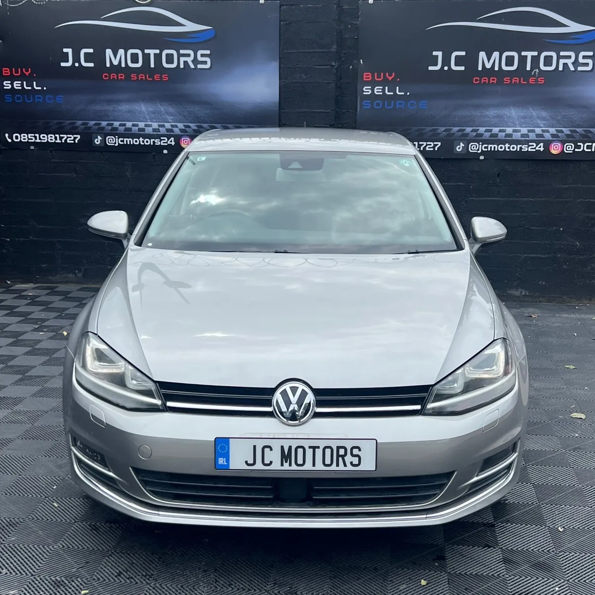 2013 VW Golf Highline (Automatic) - Image 2