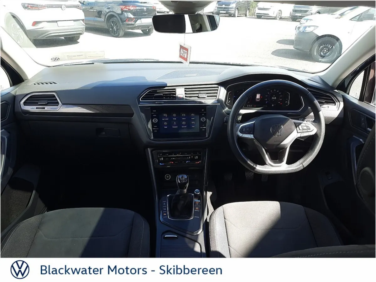 Volkswagen Tiguan 2.0TDI 150BHP ELEGANCE - Image 3